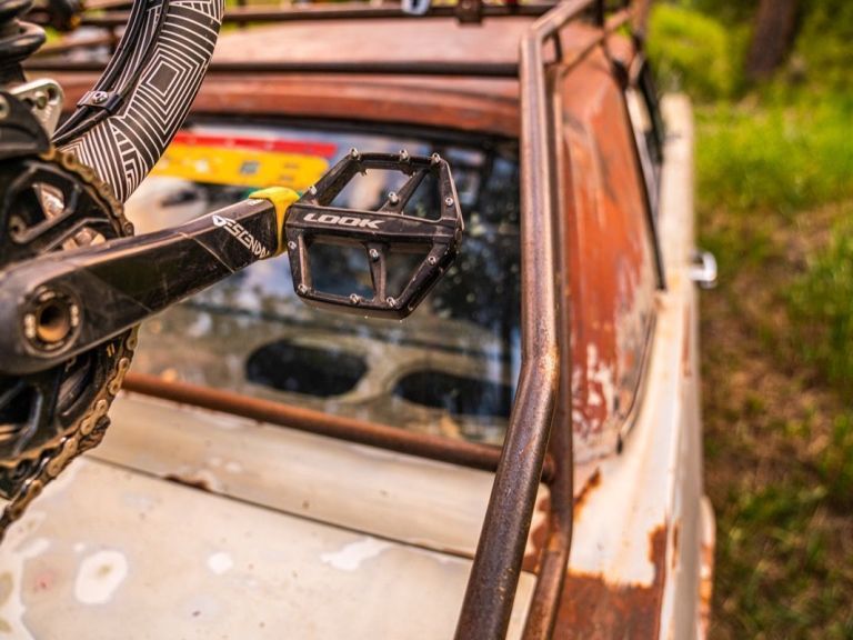 Look! Funny Looking Flat Pedals From Look!