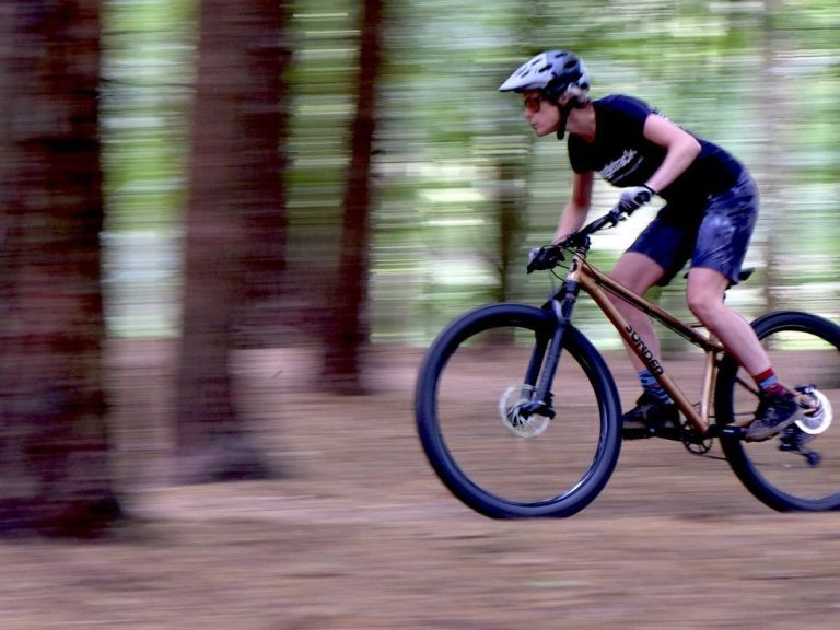 Sonder Signal ST NX First Look & Ride