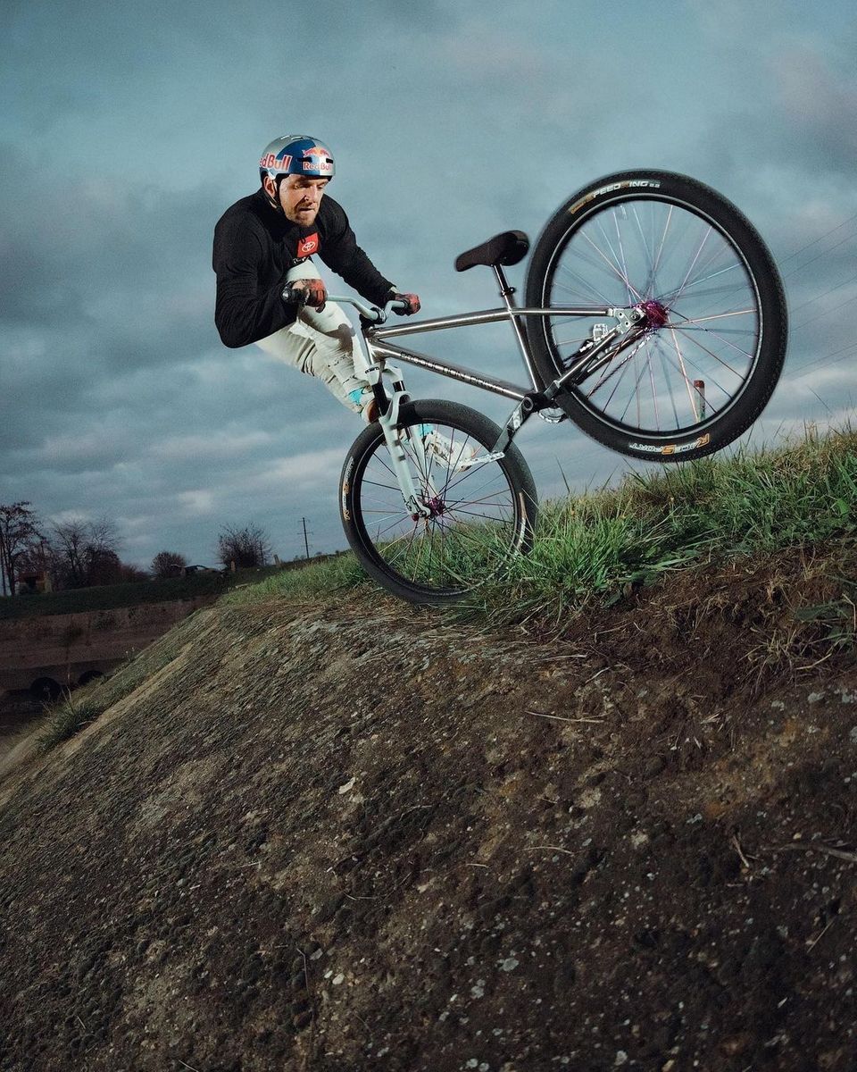 Meet Production Privée’s Proto Ti Jump Bike And Latest Rider