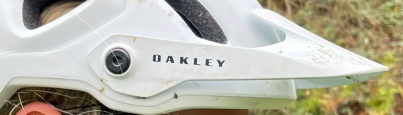 Oakley DRT5