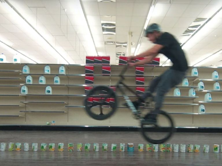 Tate Roskelley Makes Supermarkets Look Fun