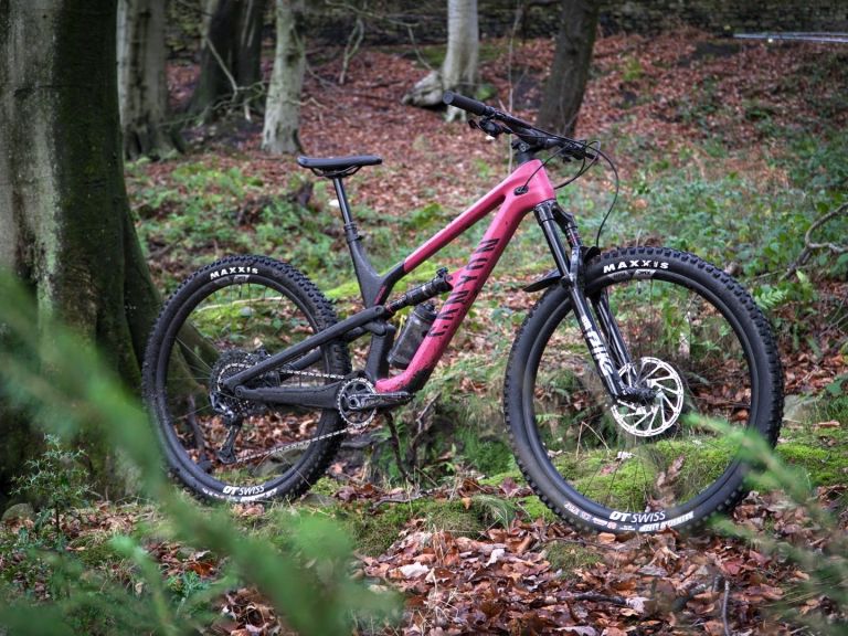 First Ride: 2021 Canyon Spectral CF 29 9.0