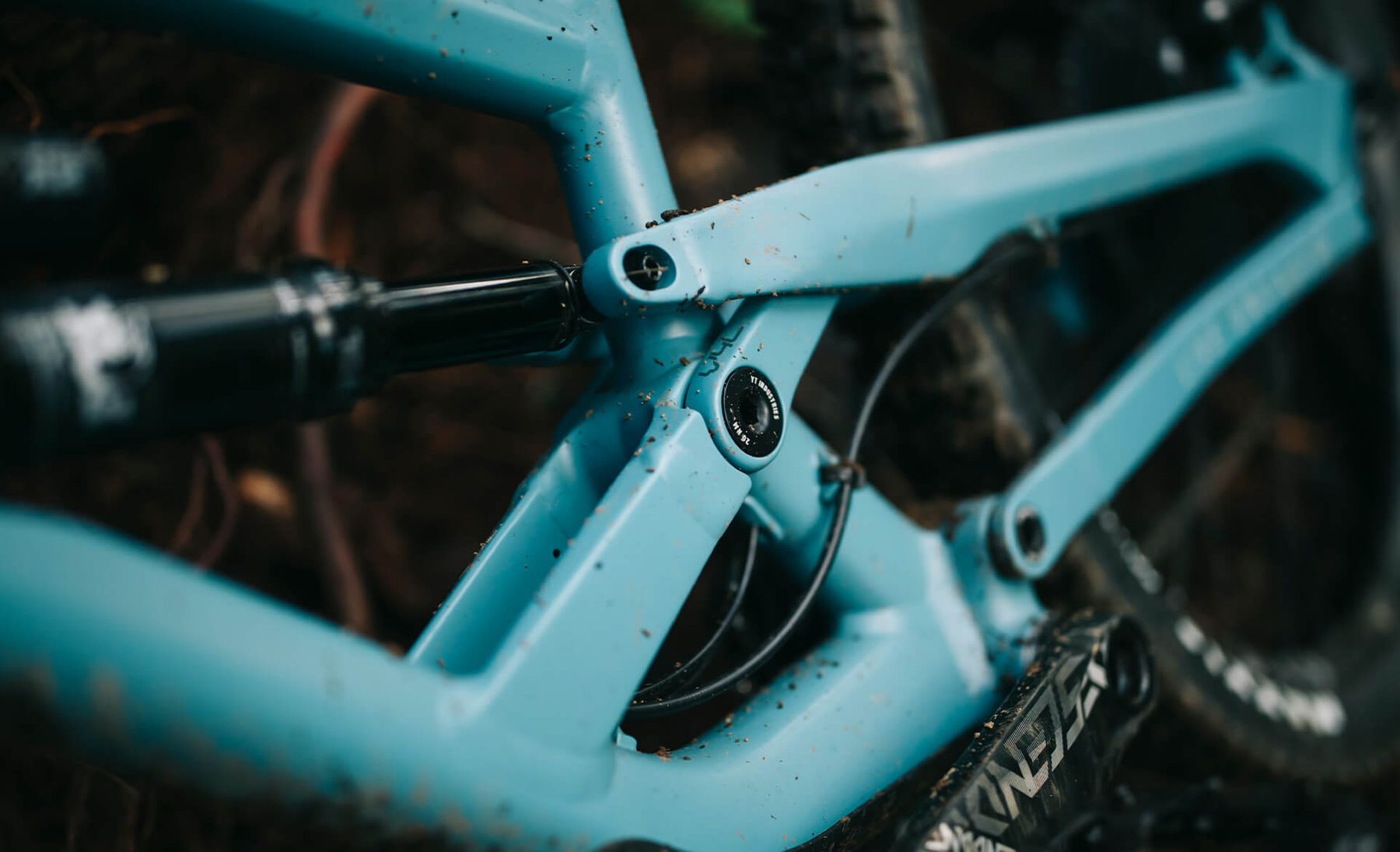 YT Capra Pro and Base alloy models refreshed for 2021