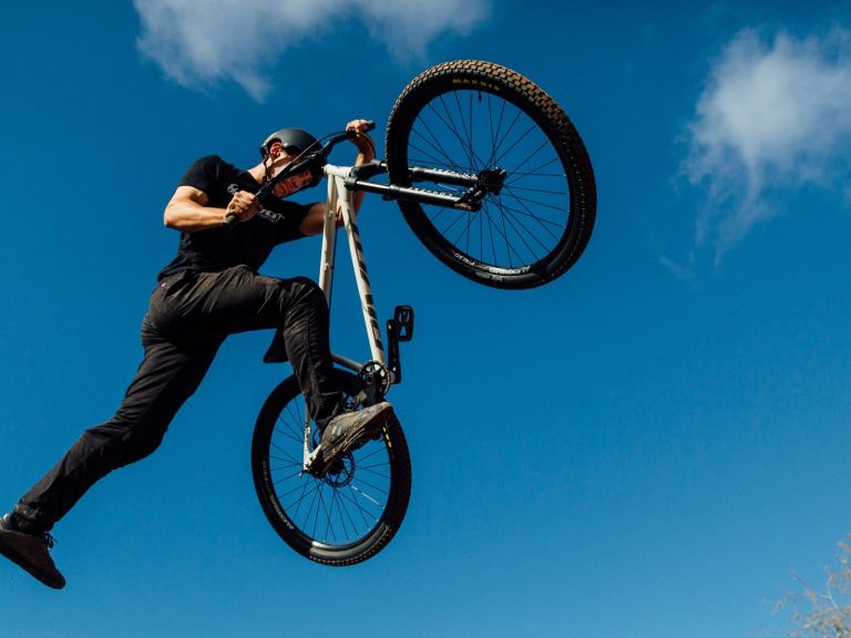 Pivot Point – Any excuse for some dirt jump fun in the sun