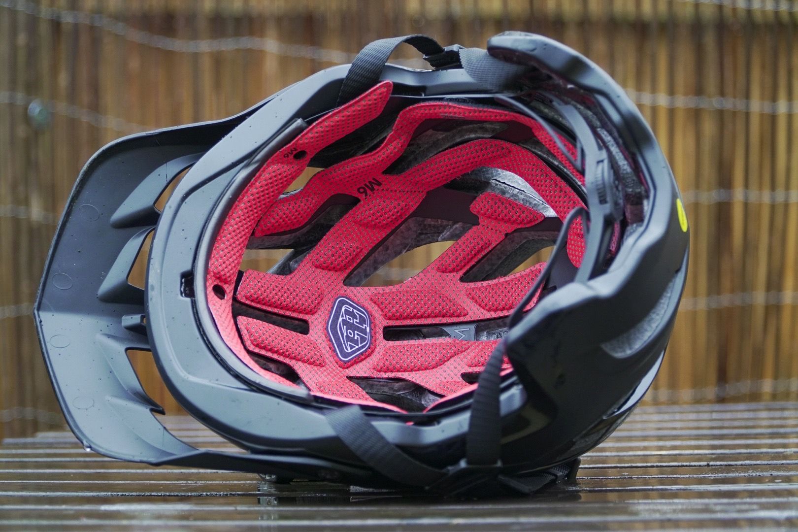 troy lee designs a3 helmet