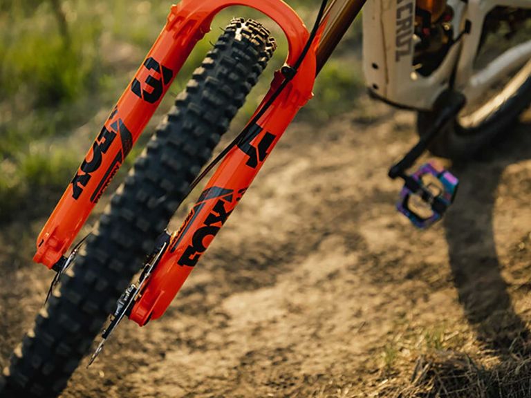 Fox 2022: Two New Fox 34 forks And Two New Rear Shocks