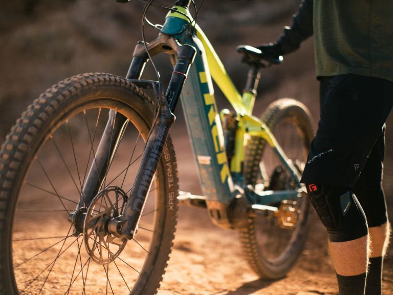 The RockShox Domain Fork Is Back! First Look & Podcast