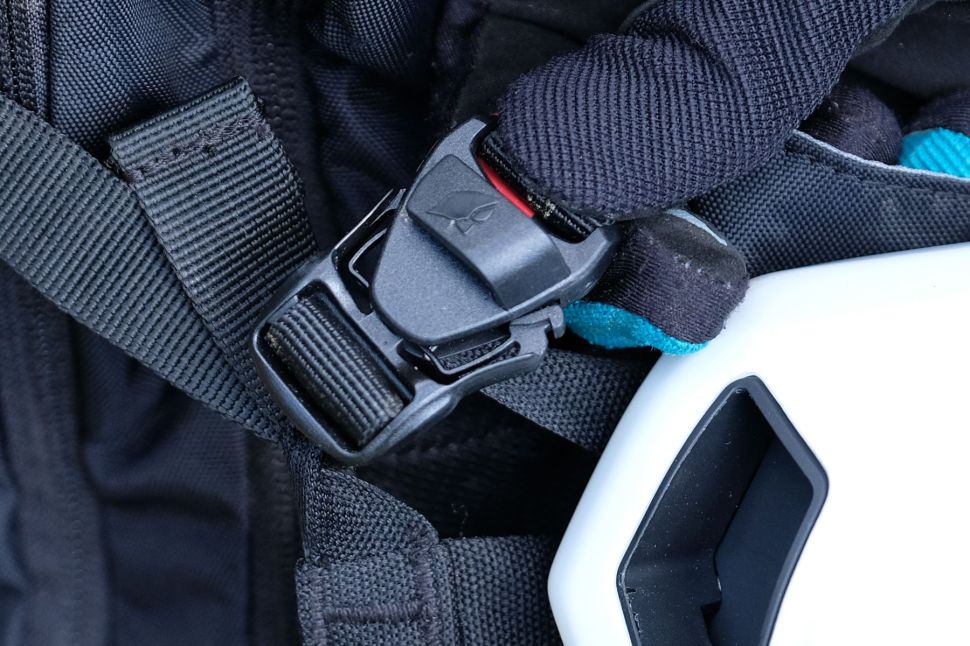 Camelbak Chase Protector