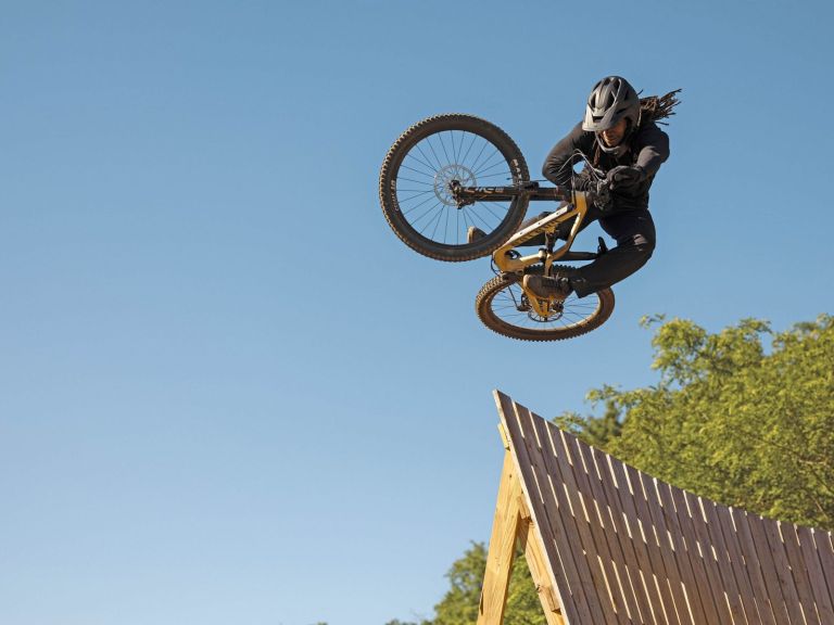 BMX Star Brad Simms Joins Canyon on MTB Contract