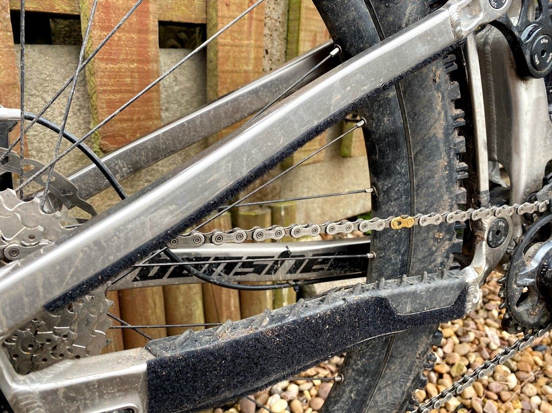 Bike Check Banshee Prime