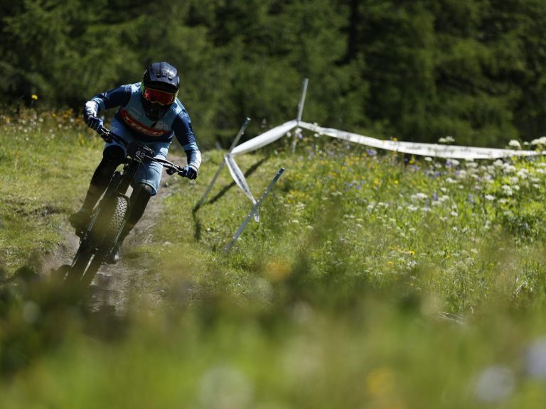 POV with EWS Race Winner Hattie Harnden