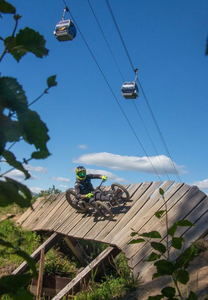 Bowhead adaptive MTB race