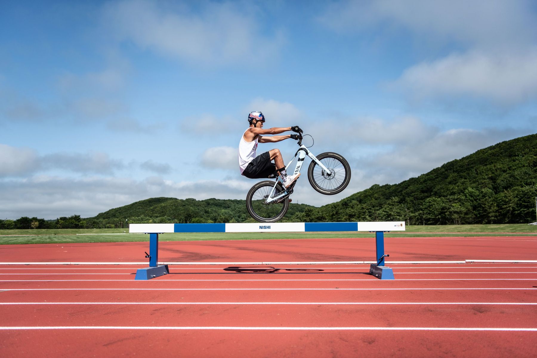 Tomomi Nishikubo s Bike Pentathlon is Pretty Fun Singletrack World Magazine