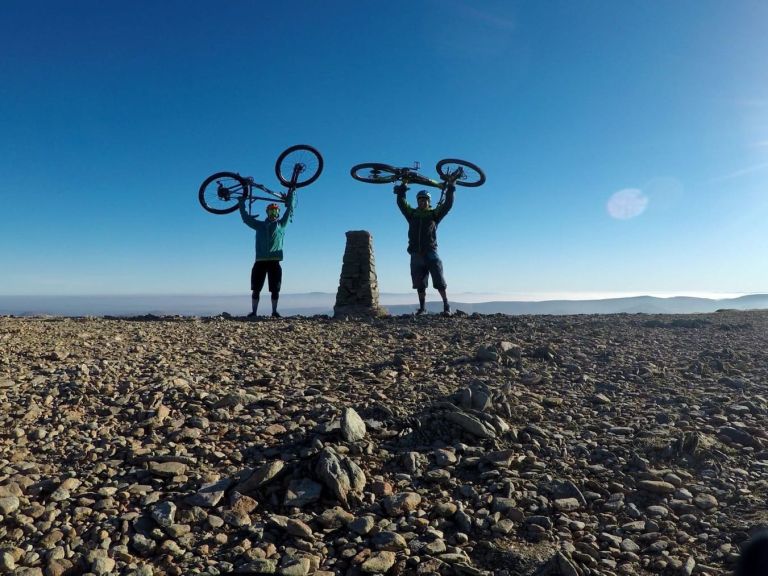 MTB Colour Collective: We Are Mountain Bikers – Maybe you are too?