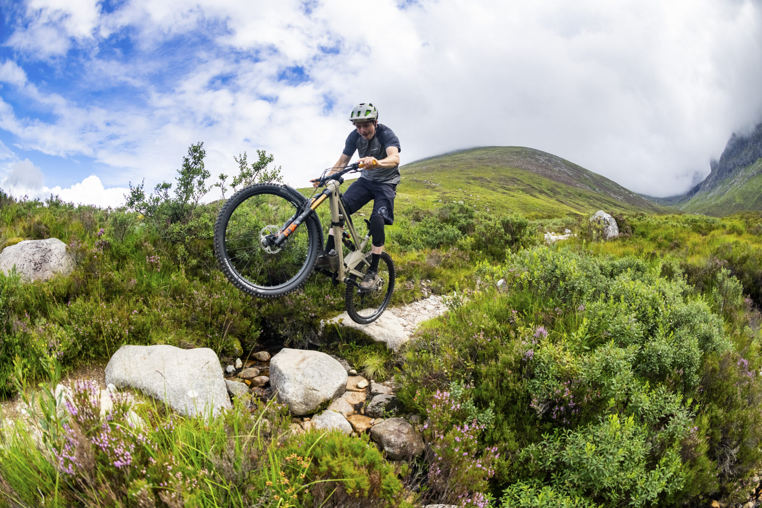 Behind The Scenes: The Art of the Photograph