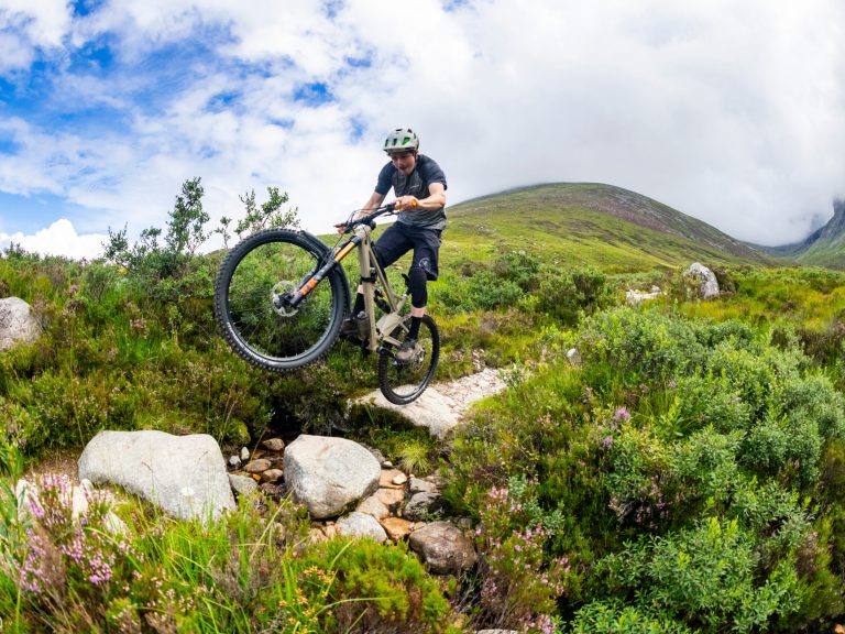 Behind The Scenes: The Art of the Photograph