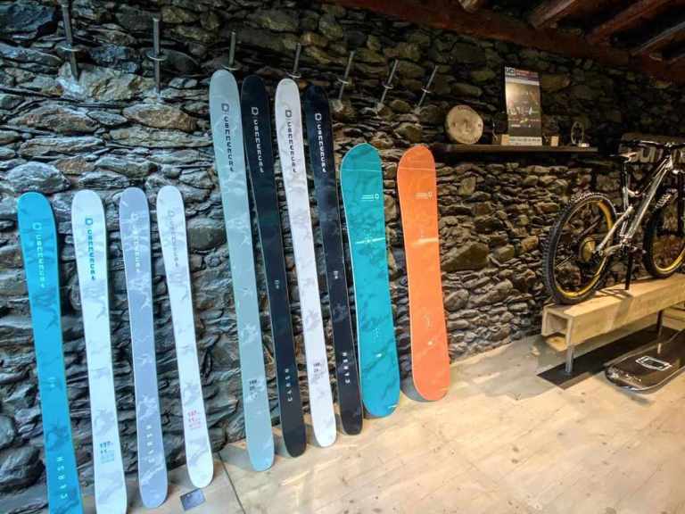 Commencal working on new snowboard range