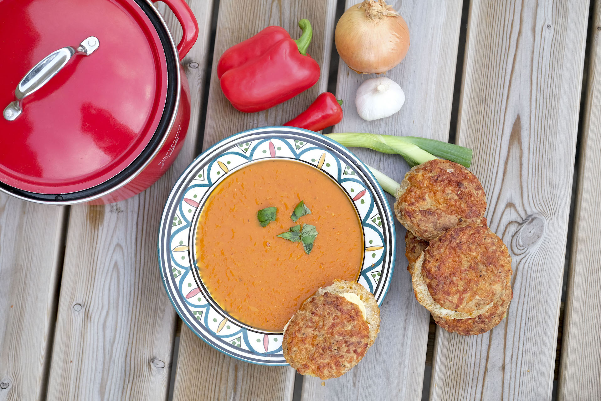 Singletrack Kitchen: Charlie’s Cheesy Chilli Cakes & Roasted Red Soup