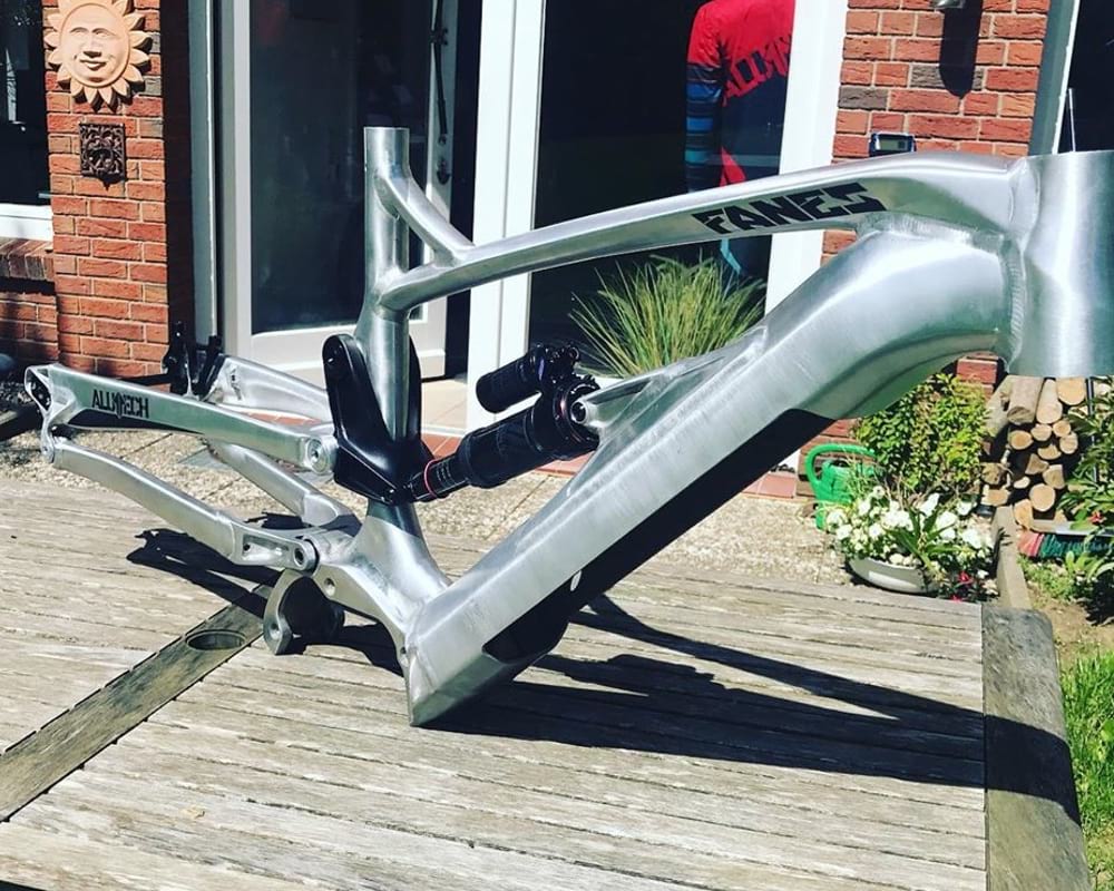 Alutech Cycles eFanes e-MTB prototype spotted with Shimano BT-E8035 compatibility