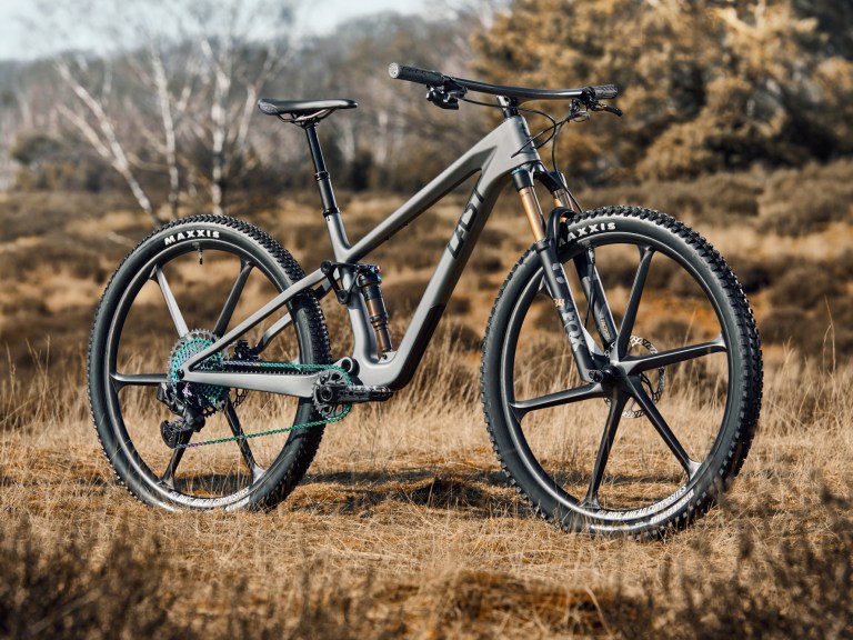 New downcountry and trail bikes from Last