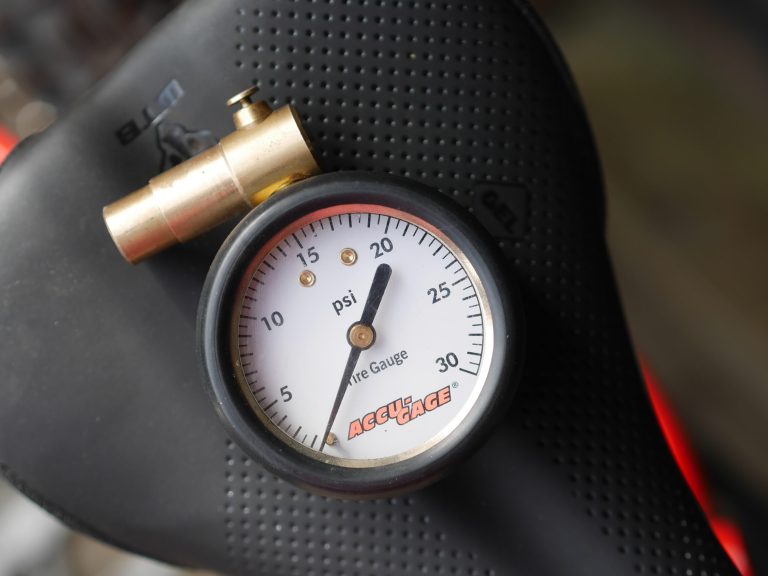 Accu-Gage tyre pressure gauge review