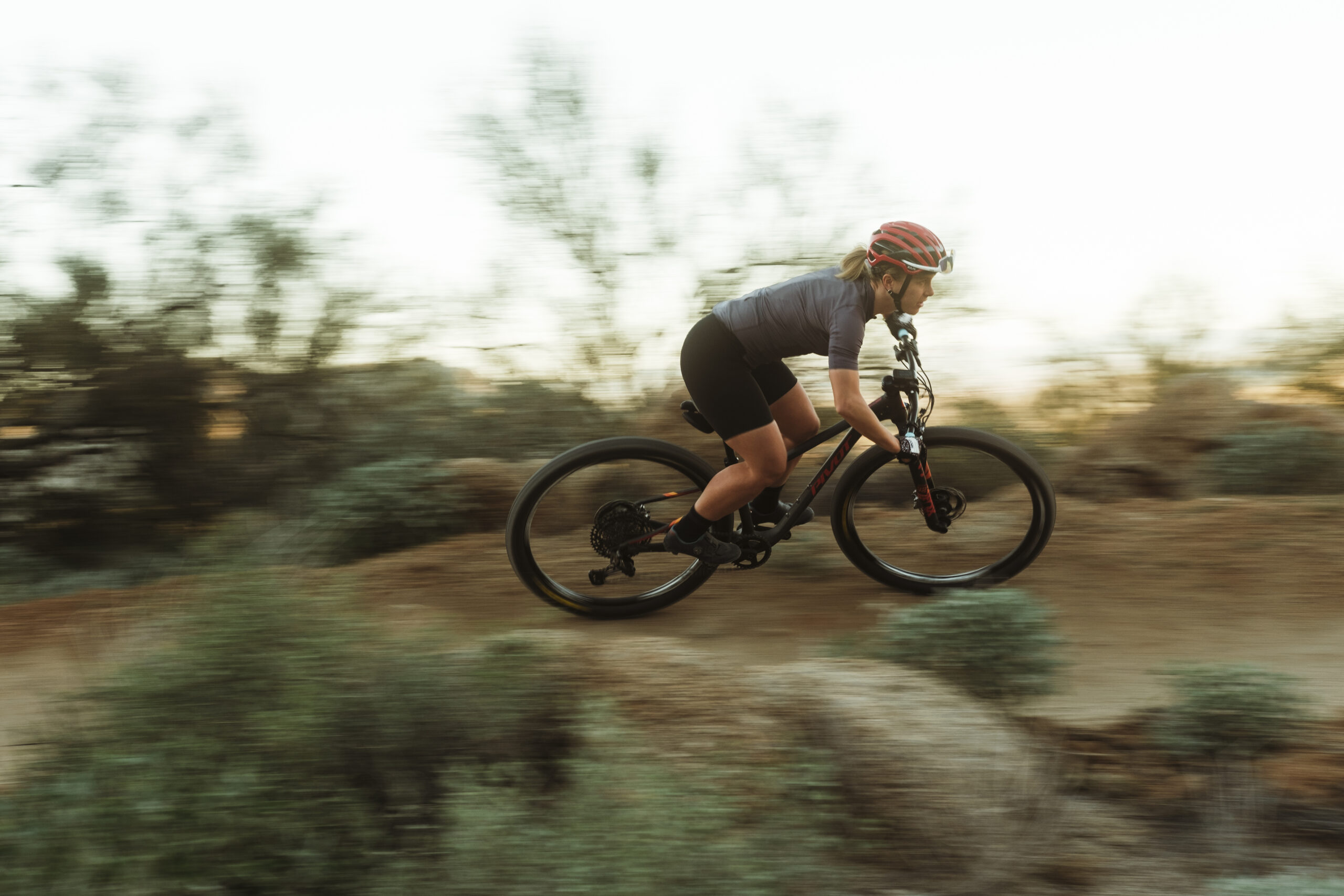 New Pivot LES SL – 300g lighter than before