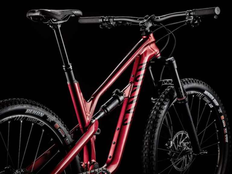 Canyon Changes Routine With All-New Spectral And The Cable Routing Is Pure Genius!