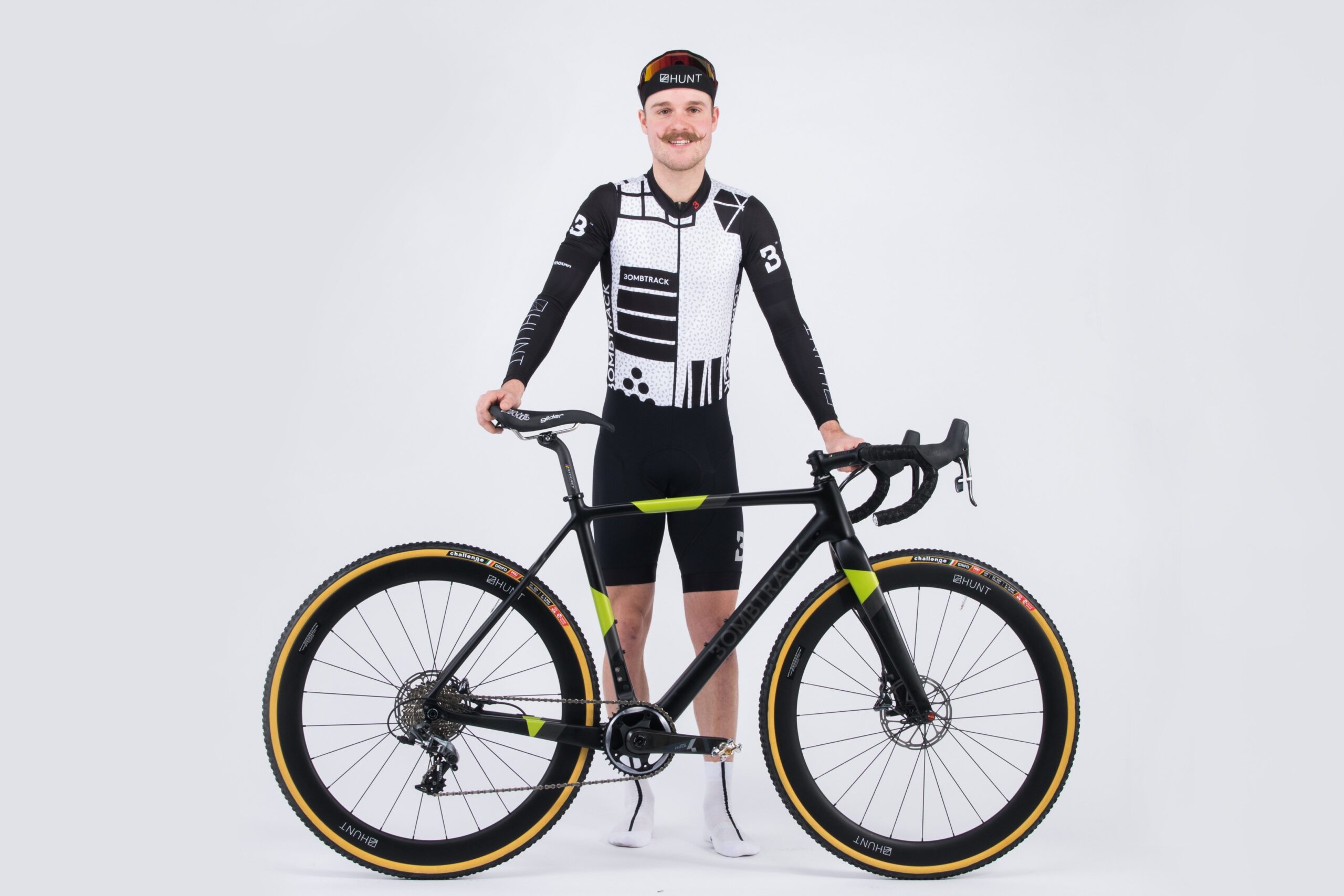 Bombtrack and Hunt wheels announce new ‘cross signing