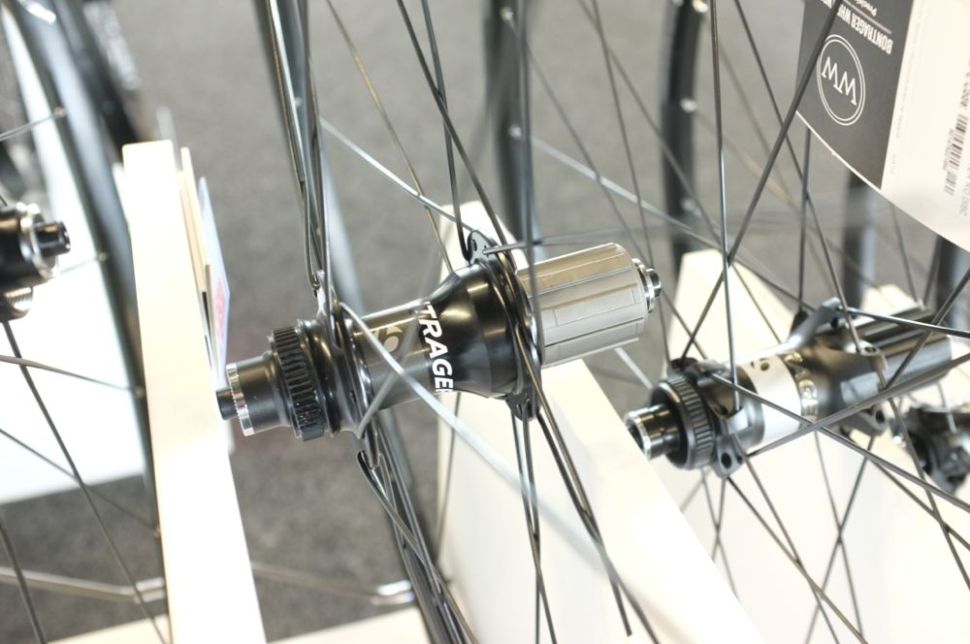 Bontrager Affinity Comp TLR wheels