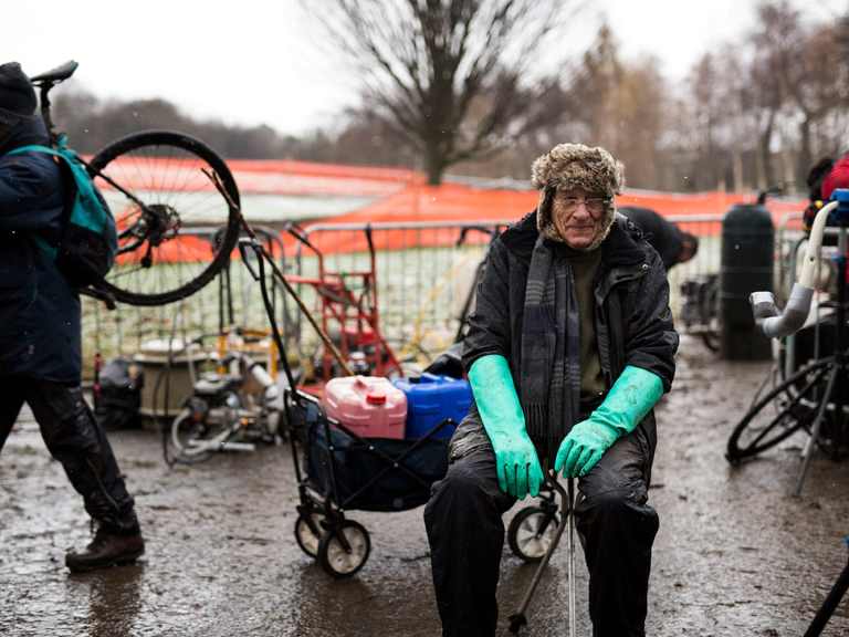 Magic Rock combines beer, ‘cross and art in Super Sunday