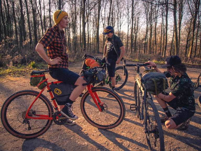Morvelo crosses genres by going Overland