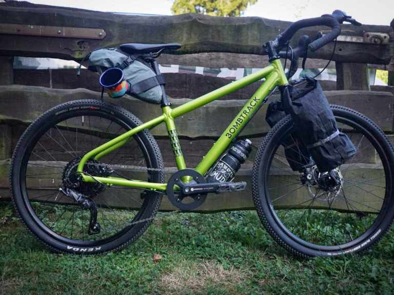 The Bombtrack Beyond Junior lets your children explore as far as you do