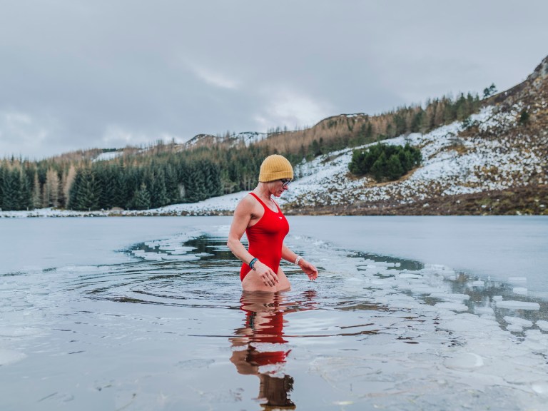 Leading cold-water swimming expert to speak in Whitley Bay