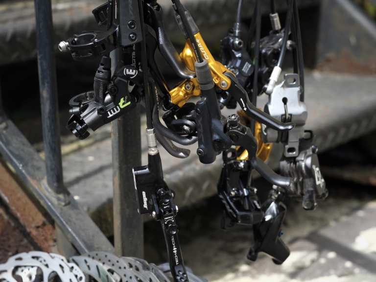 Issue 144 Kit Essentials – 4-Pot Brakes