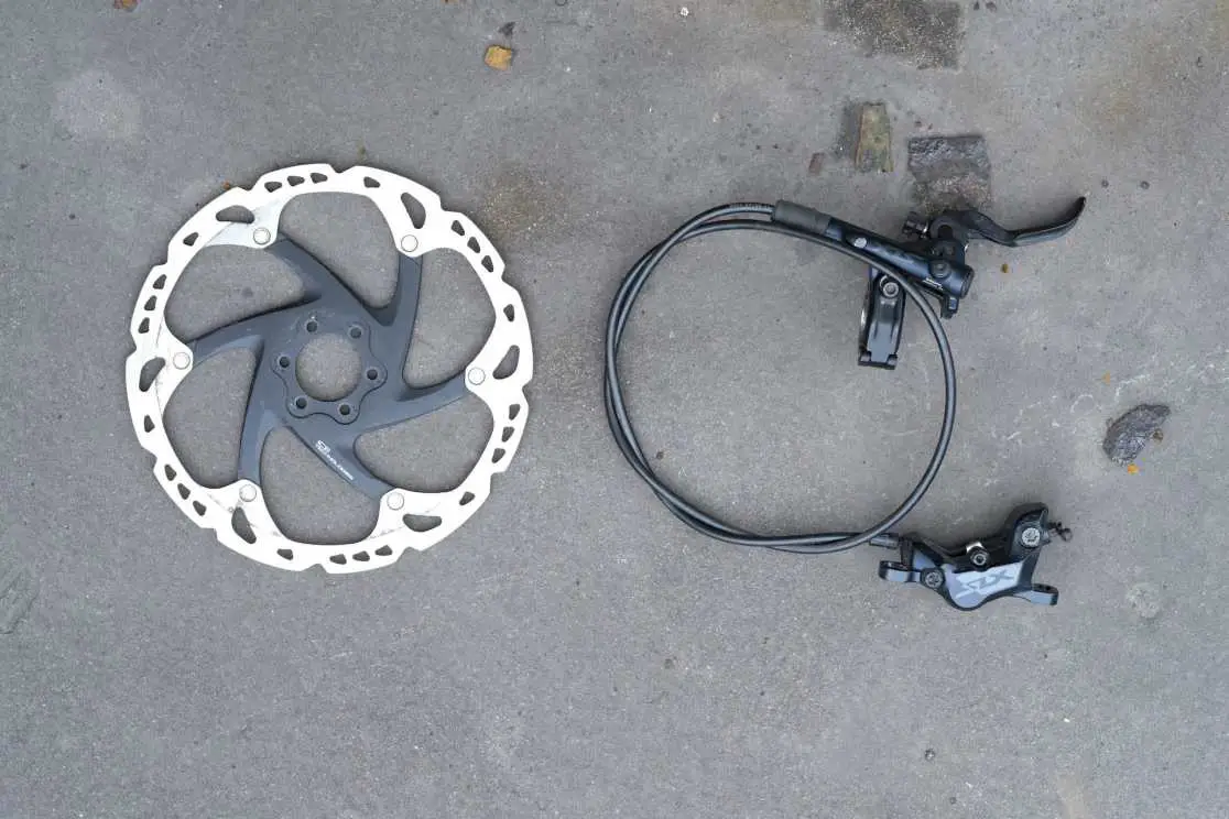 Shimano SLX M7120 disc brake review