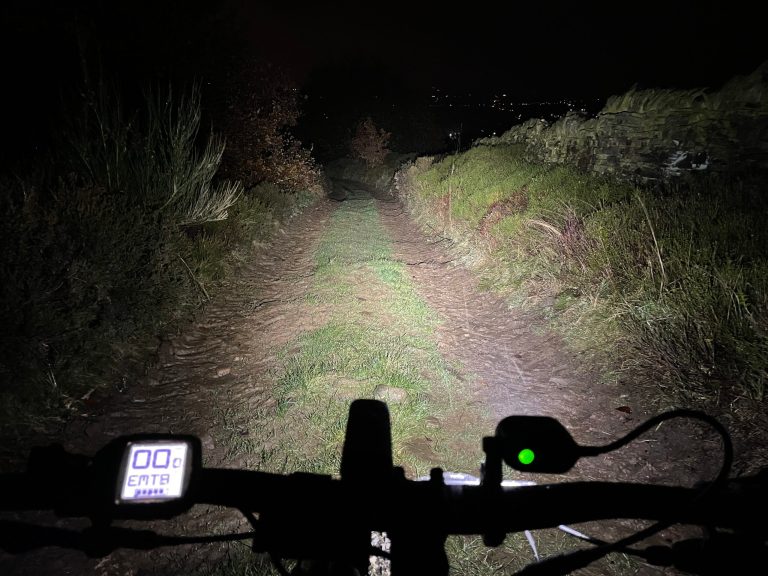 Buyers Guide to the Best Mountain Bike Lights