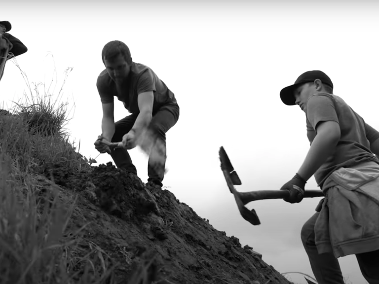 Bolehills Forever: The community of a dig spot