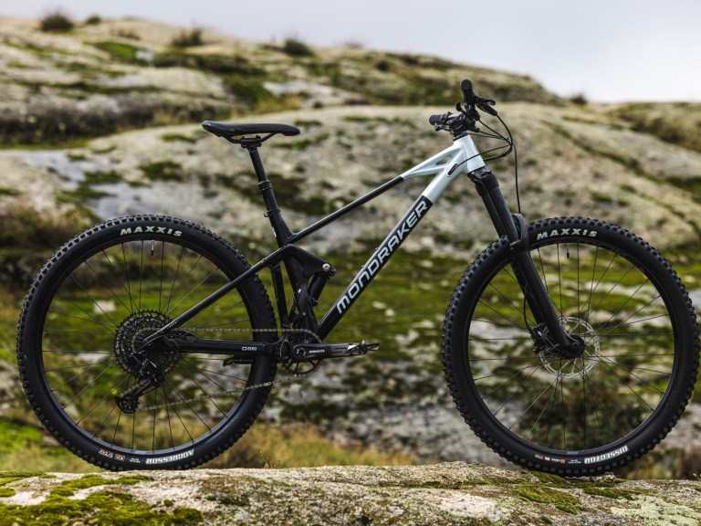 NBD: Mondraker Raze Alloy, Bold Unplugged, Starling Murmur Stainless…