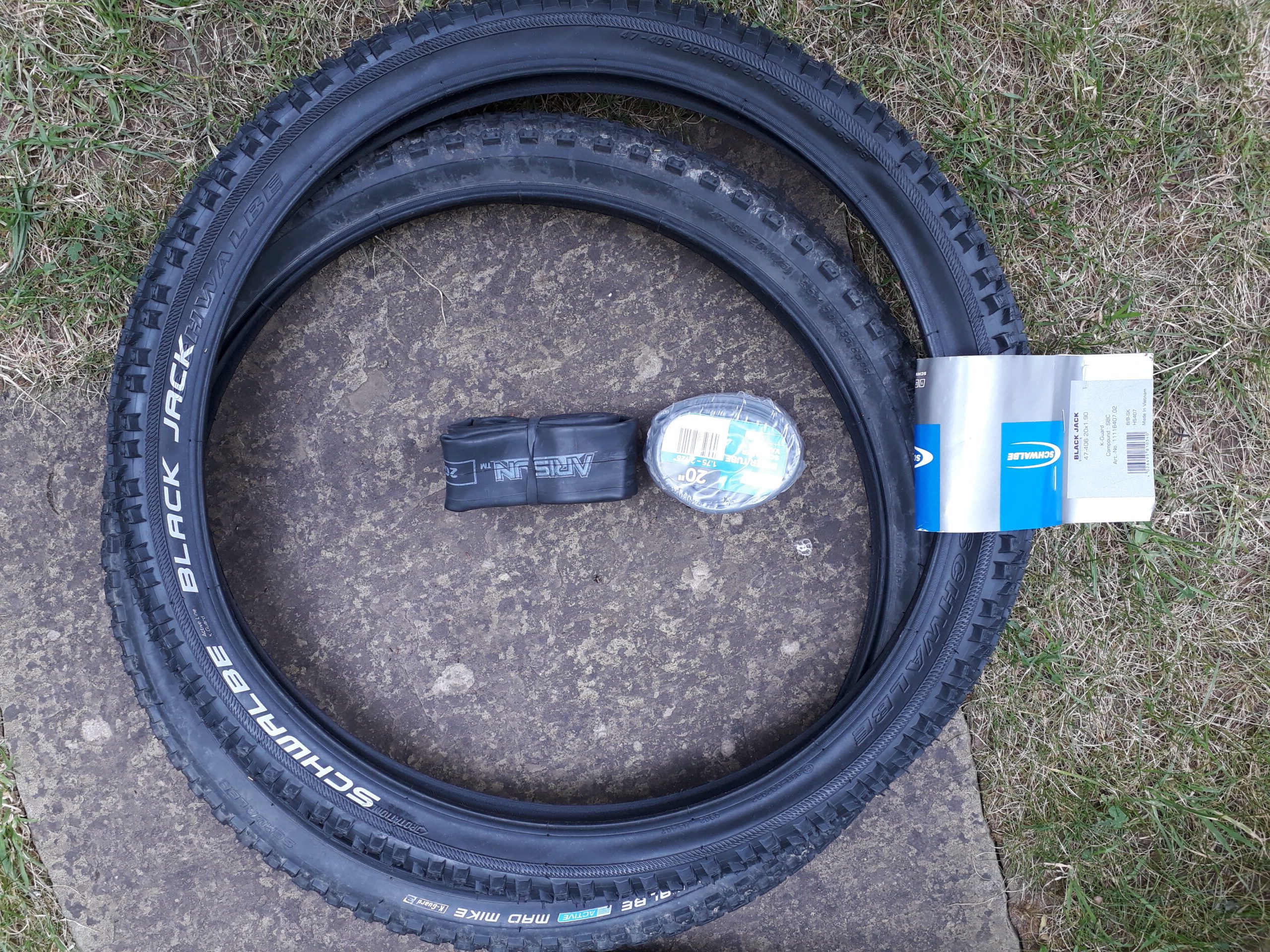 Two Schwalbe tyres (and 2 inner tubes) for Islabike Beinn 20
