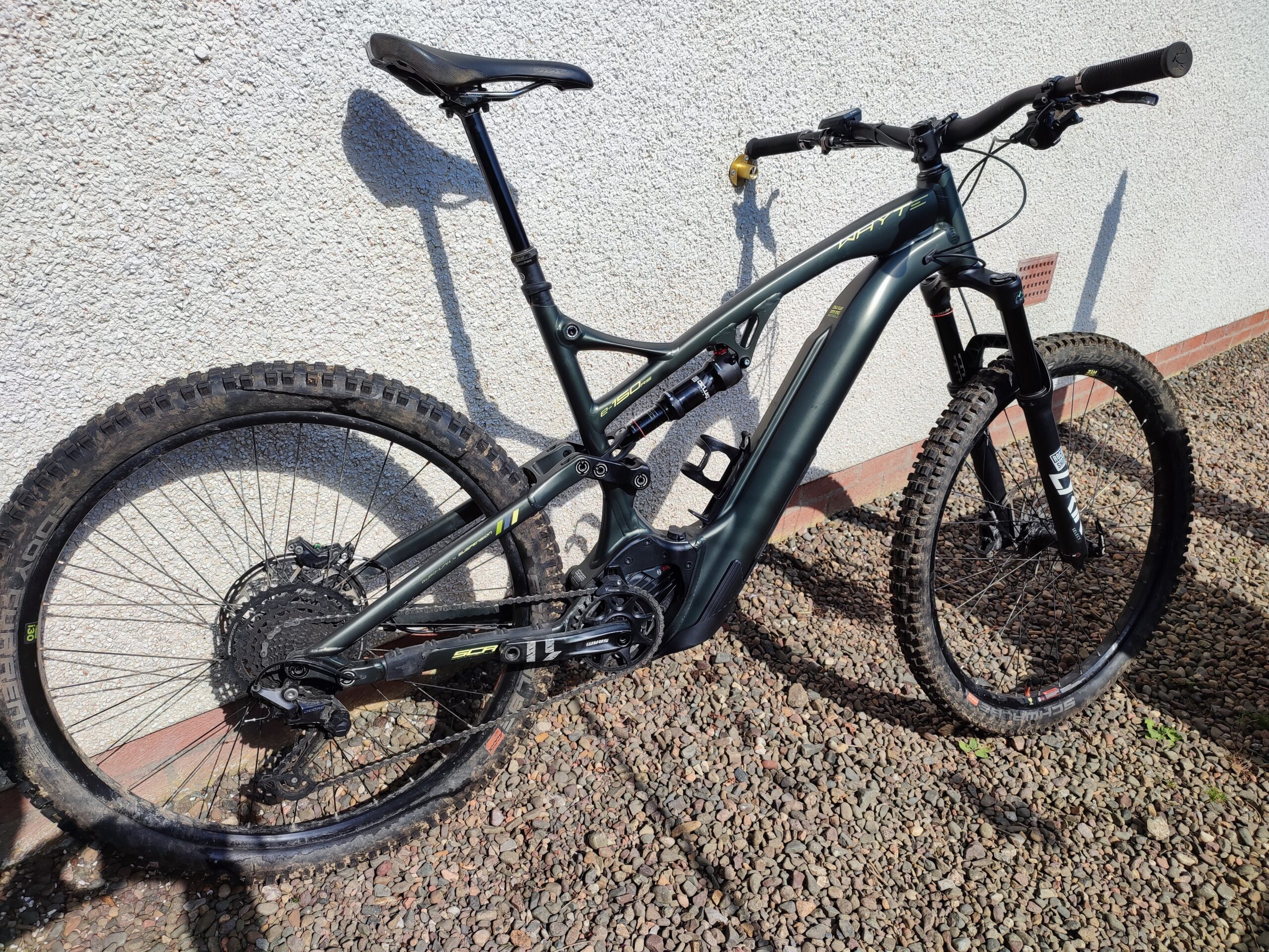 XL Whyte E-150