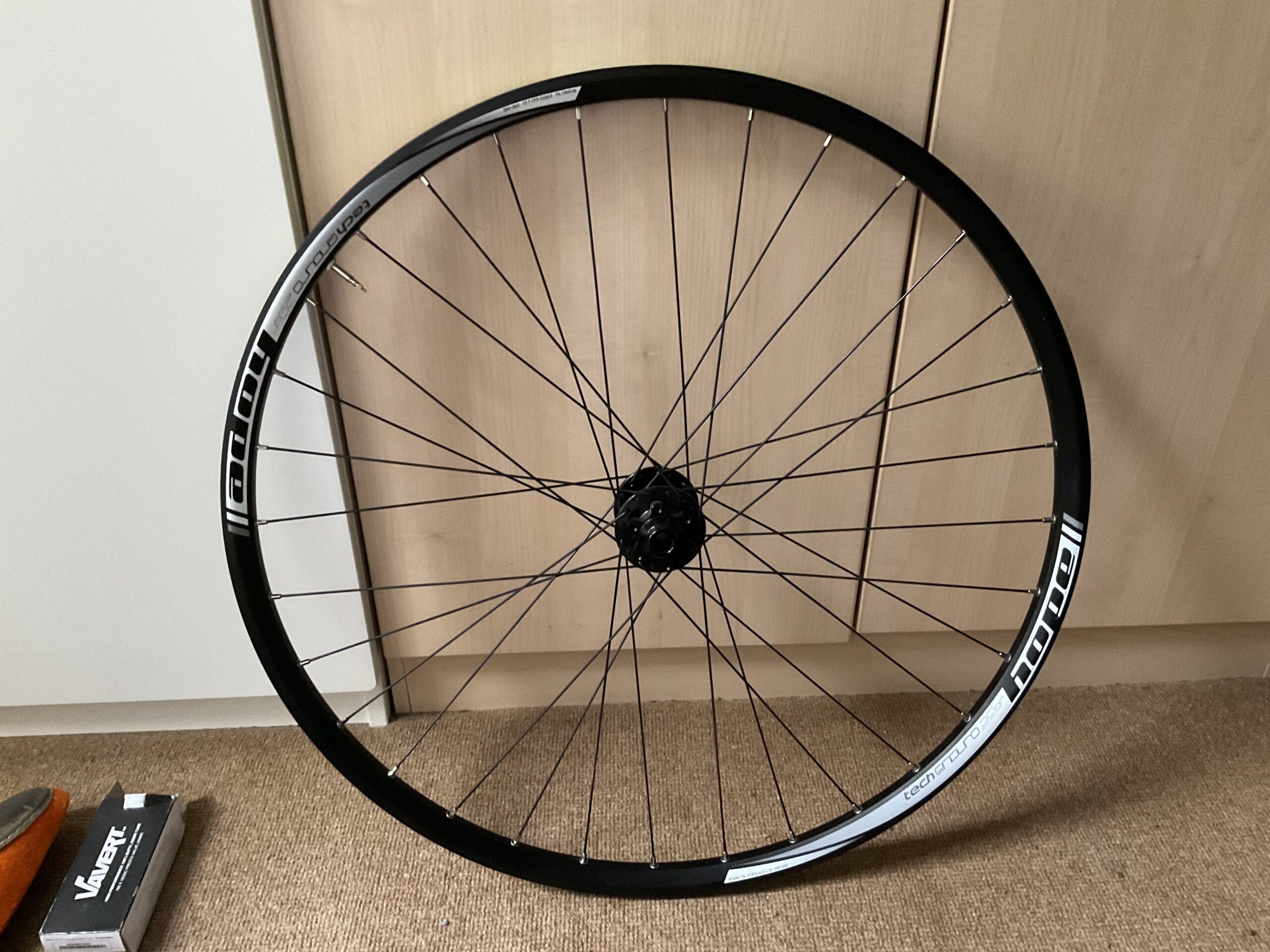 Unused hope 29 front wheel