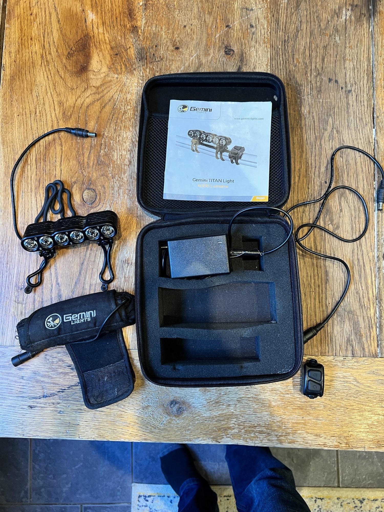 Gemini Titan 4000 light