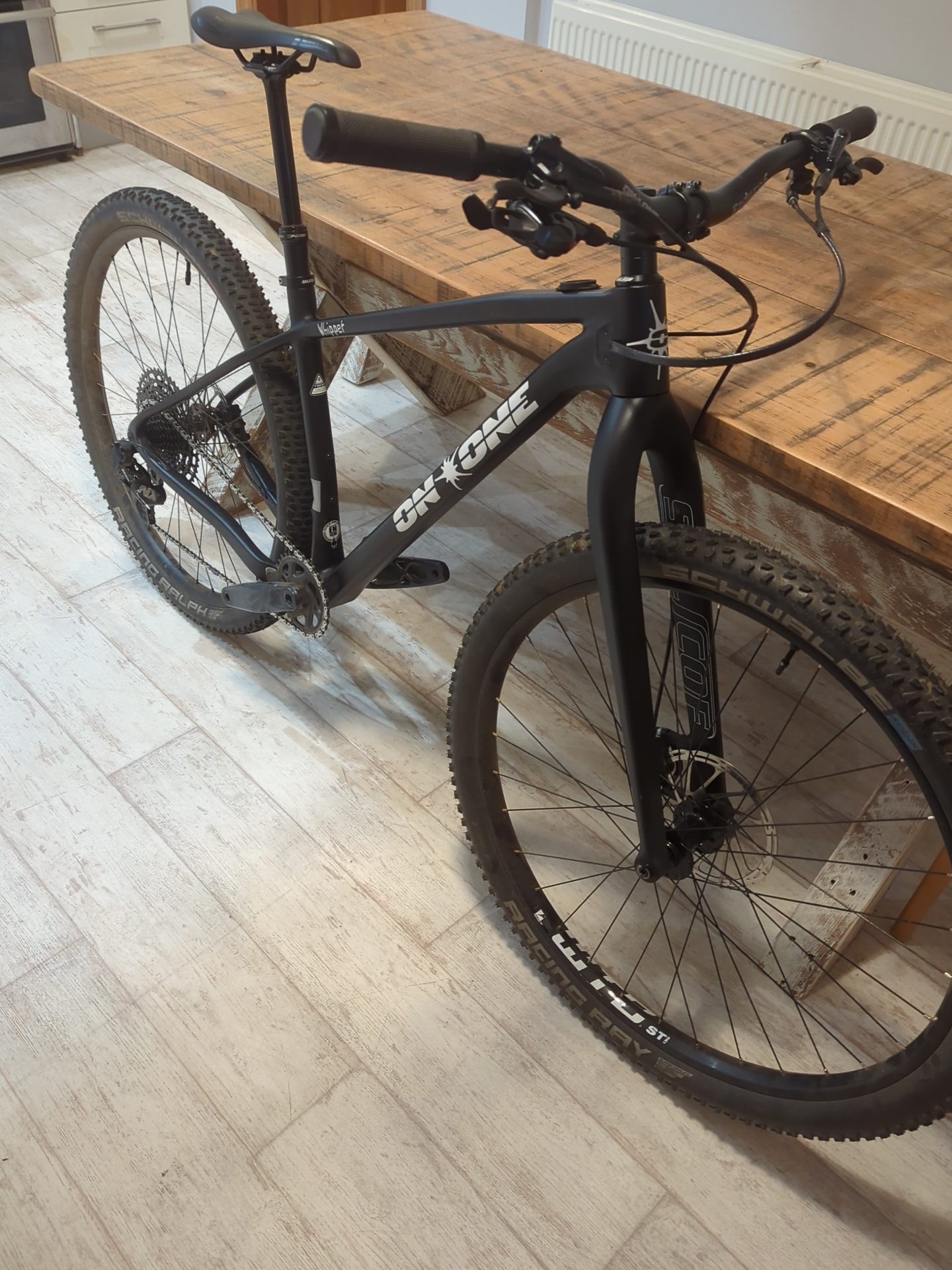 On One Whippet medium with dropper and SLX brakes