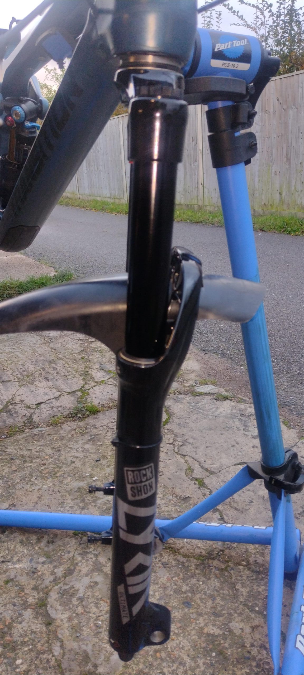 2021 Transitions scout carbon frame (rolling chassis only)