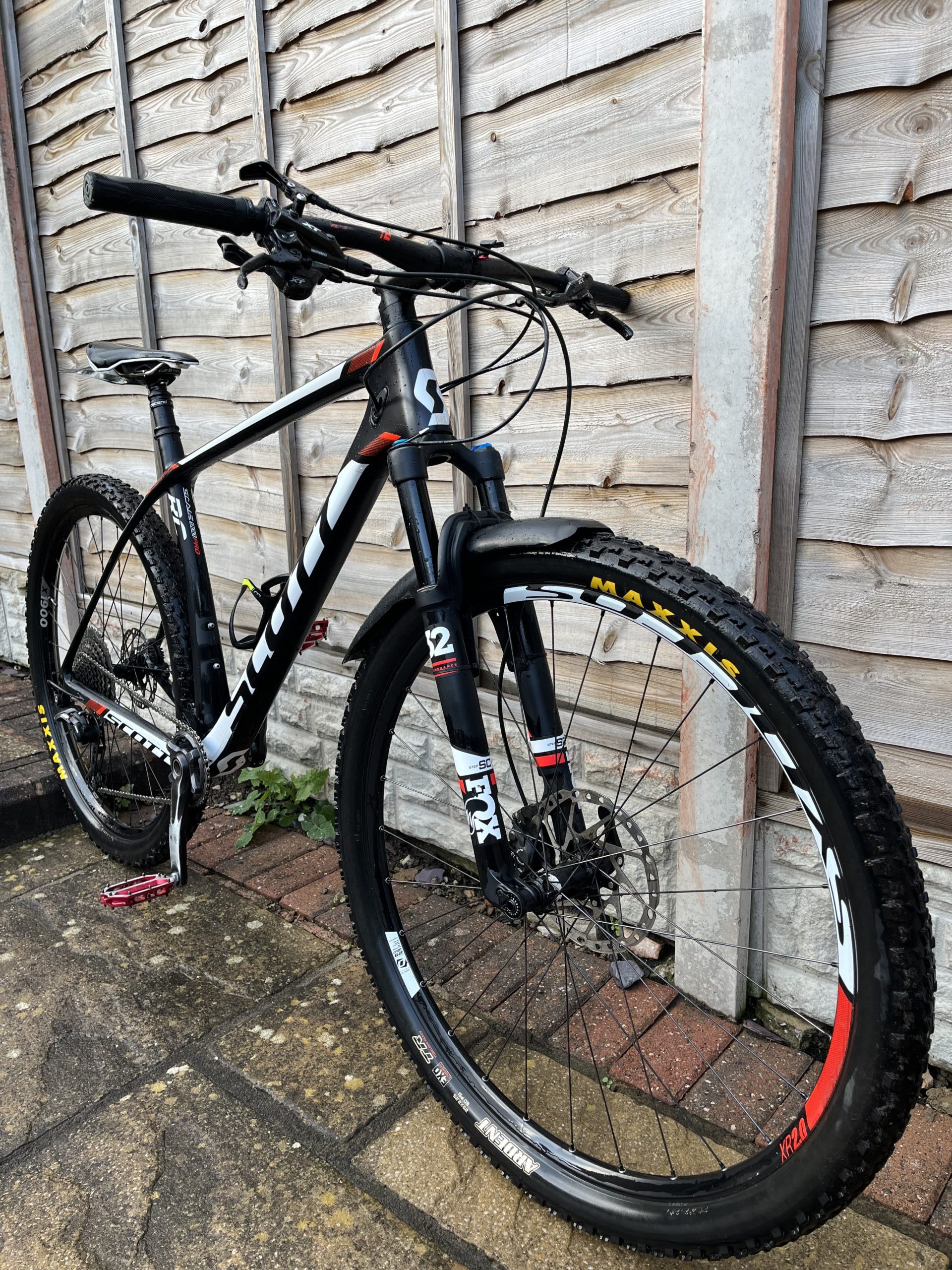 Scott Scale RC900 Pro in excellent condition with a rare XL frame.