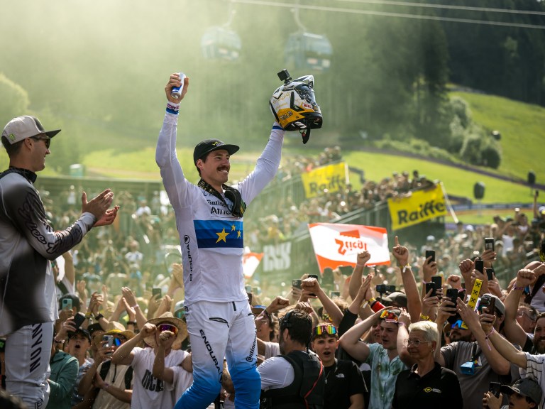 Greg Minnaar off Santa Cruz Syndicate? Team Rumours in MUTN Podcast with Andreas Kolb