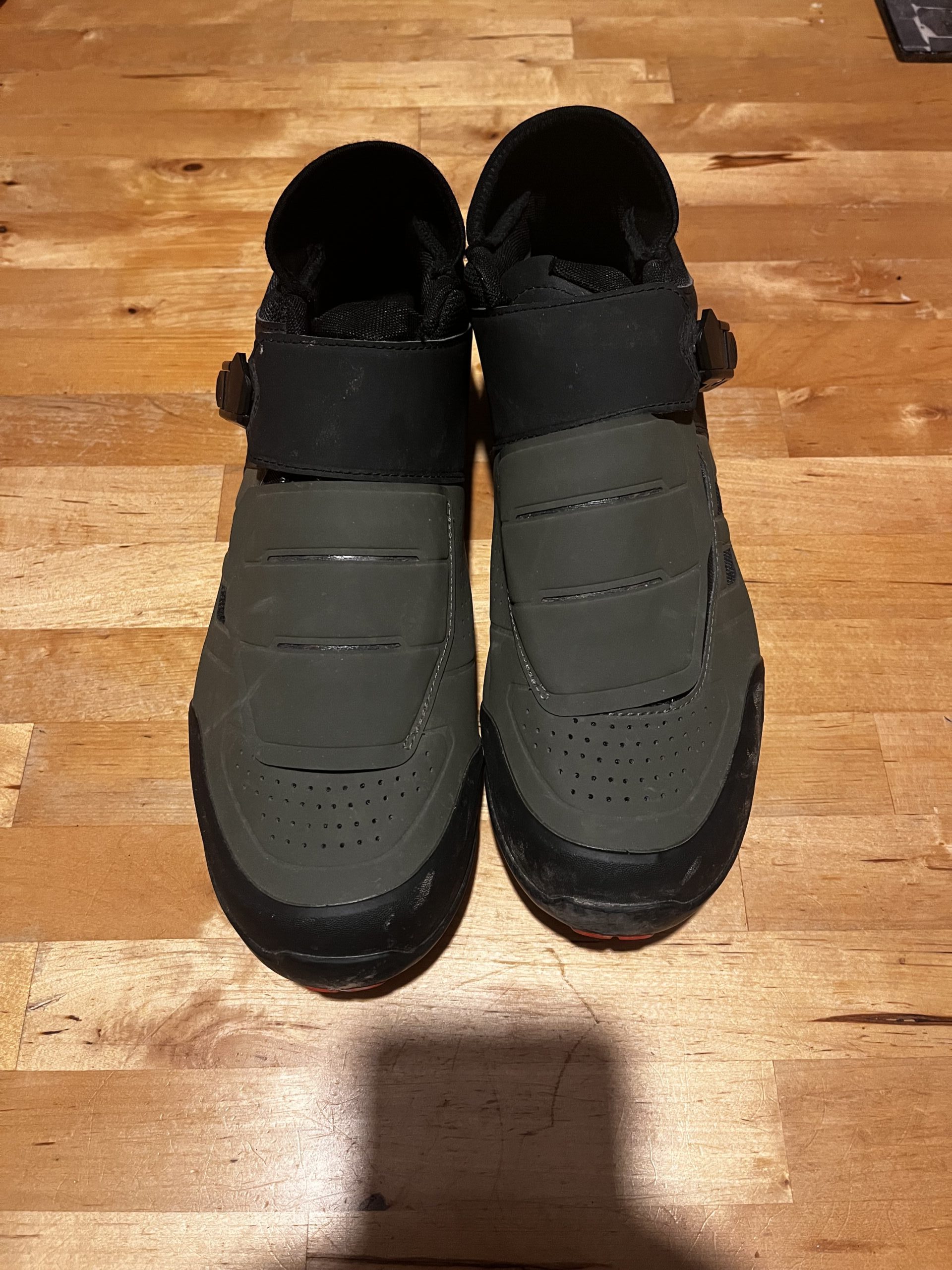 Shimano ME702 Shoes – Nearly New