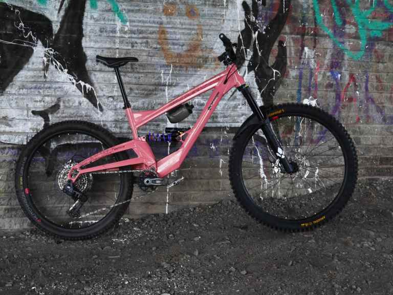 Bike Check: Benji’s Orange Switch 6