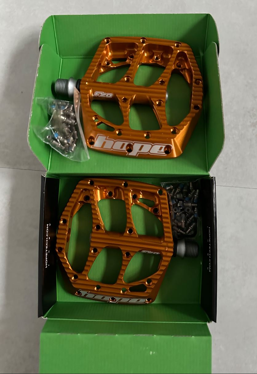 2024 Hope F20 Pedals in Orange