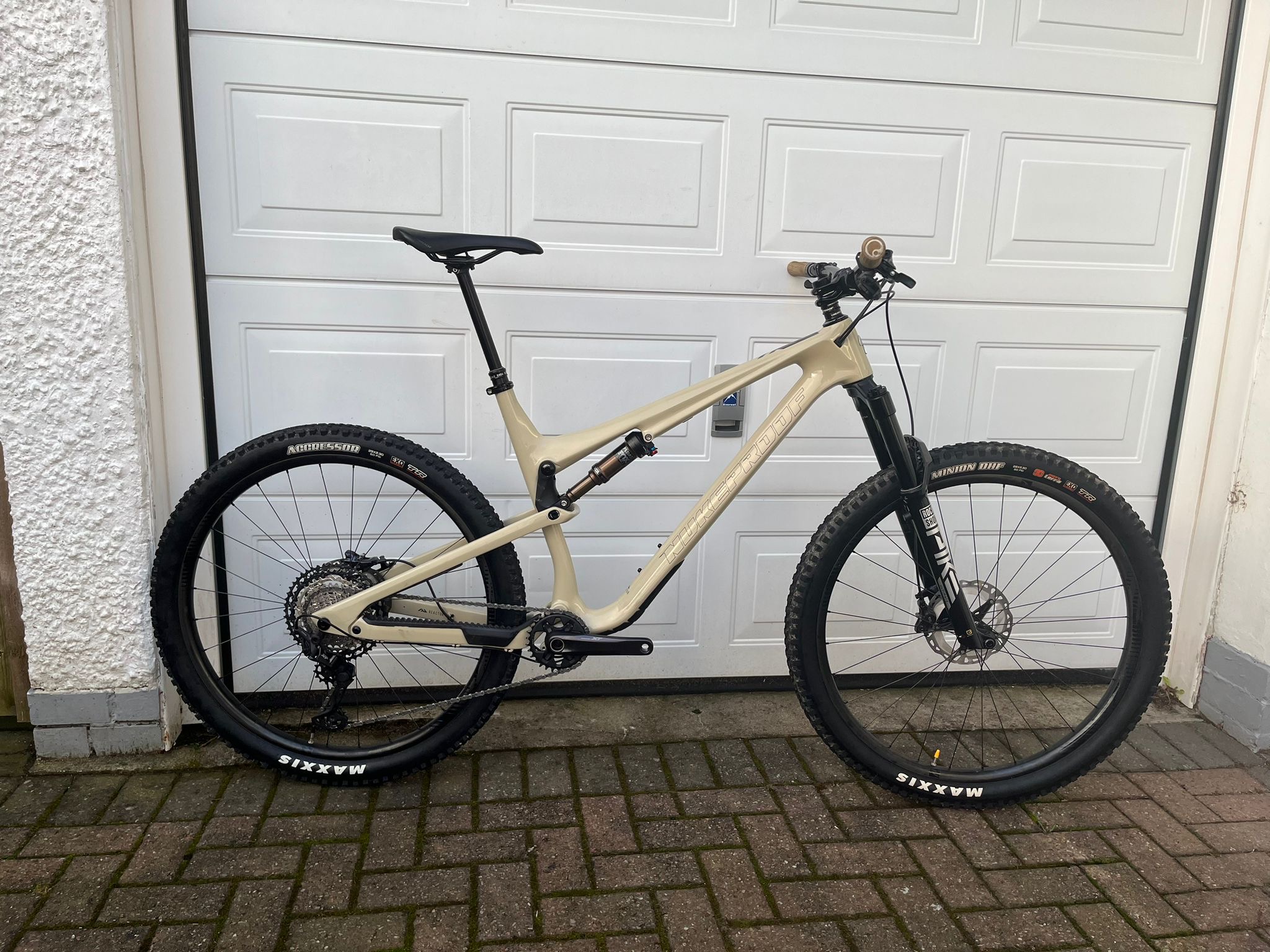 Nukeproof Reactor 290 ST Carbon (Like new) *REDUCED*